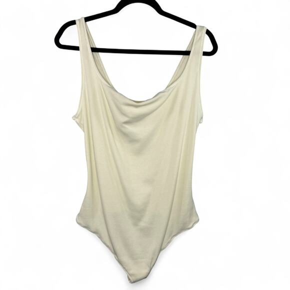 Skims Bodysuit 4X Ribbed Square Neck Bone Stretch Tank Top Elevated Basics NWT - Picture 2 of 9